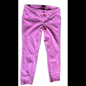 👖🩷BeBe ladies size 30 stretch fabric pink jeans NWOT